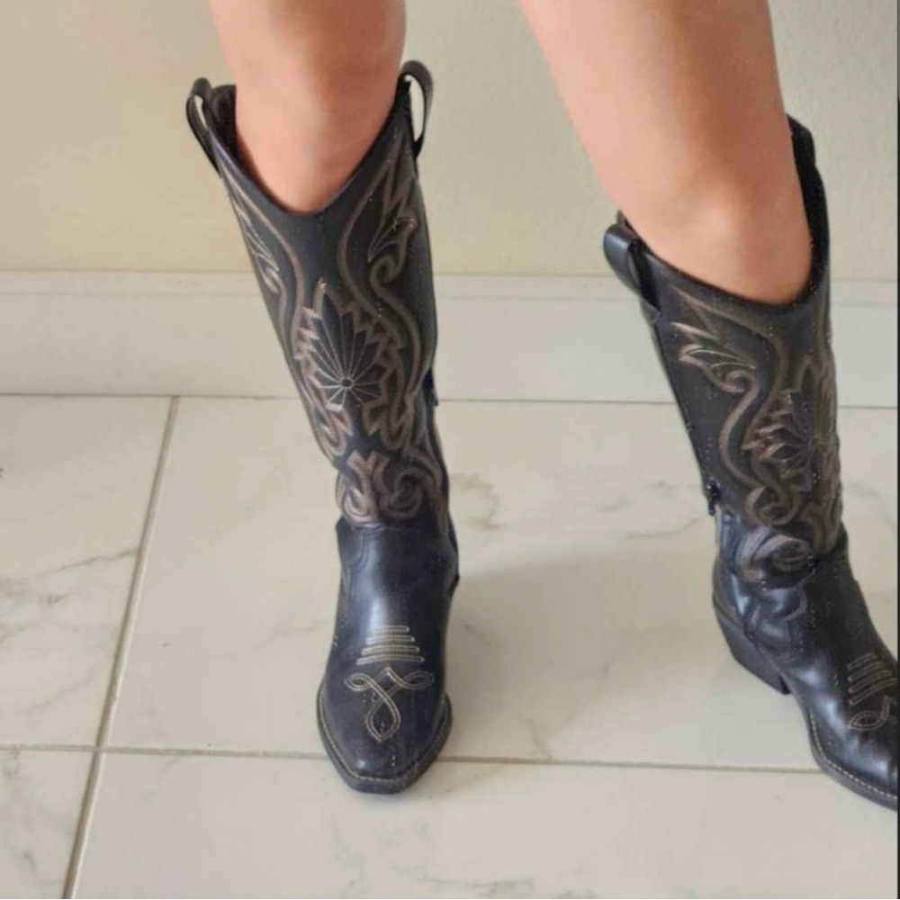 🤠LAST PAIR! EMBROIDERED WESTERN BOOTS - Picture 14 of 16